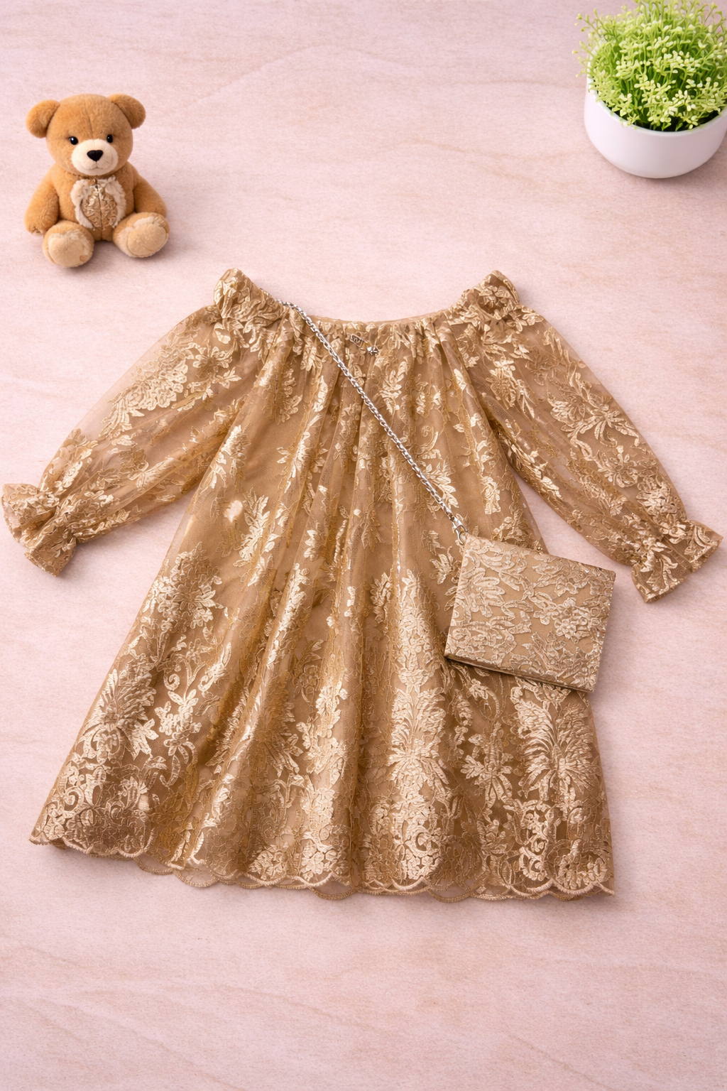 Girls 1 Piece Lace Dress (Gold)