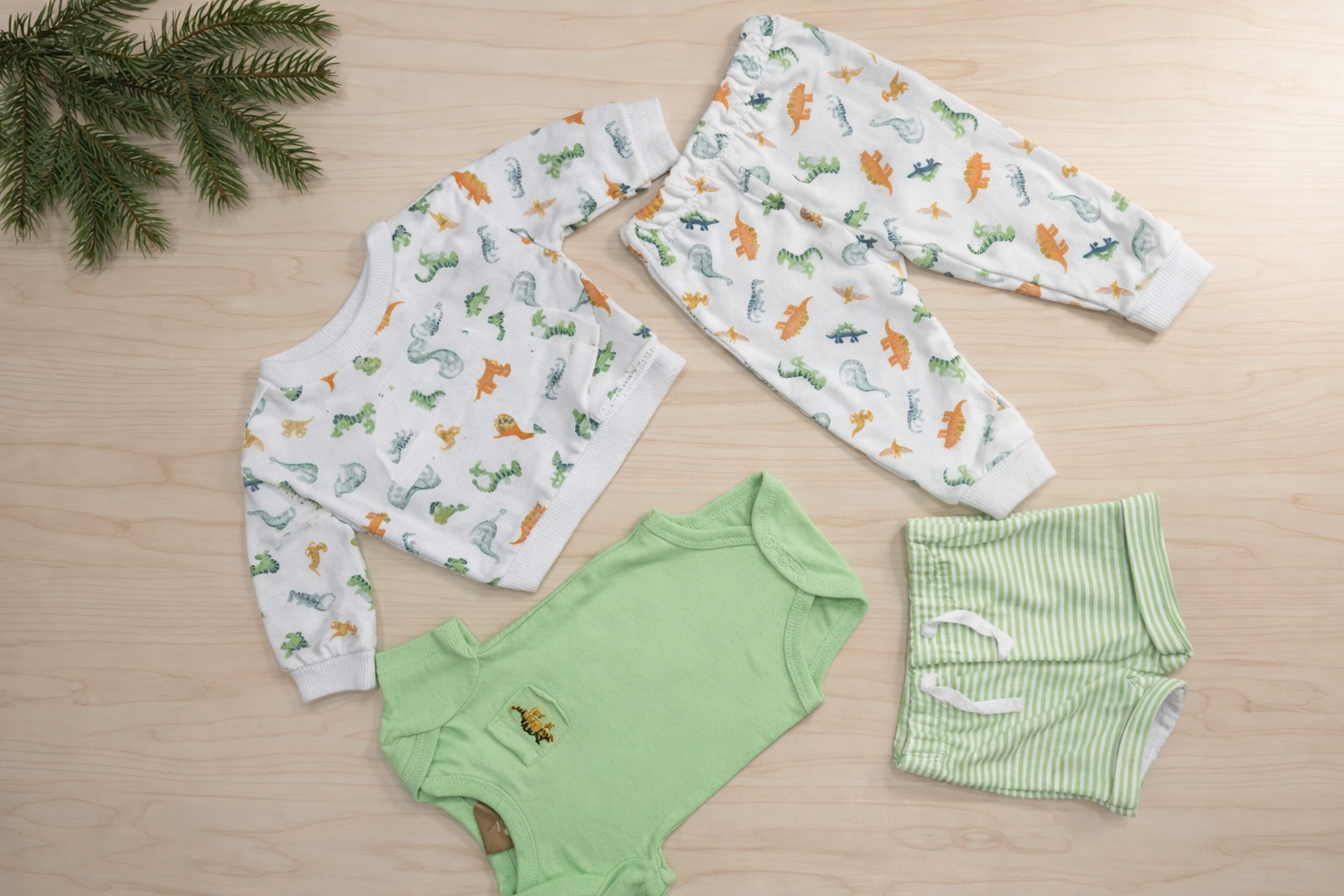 New Born - 4Pcs Set with Classic Casual Design