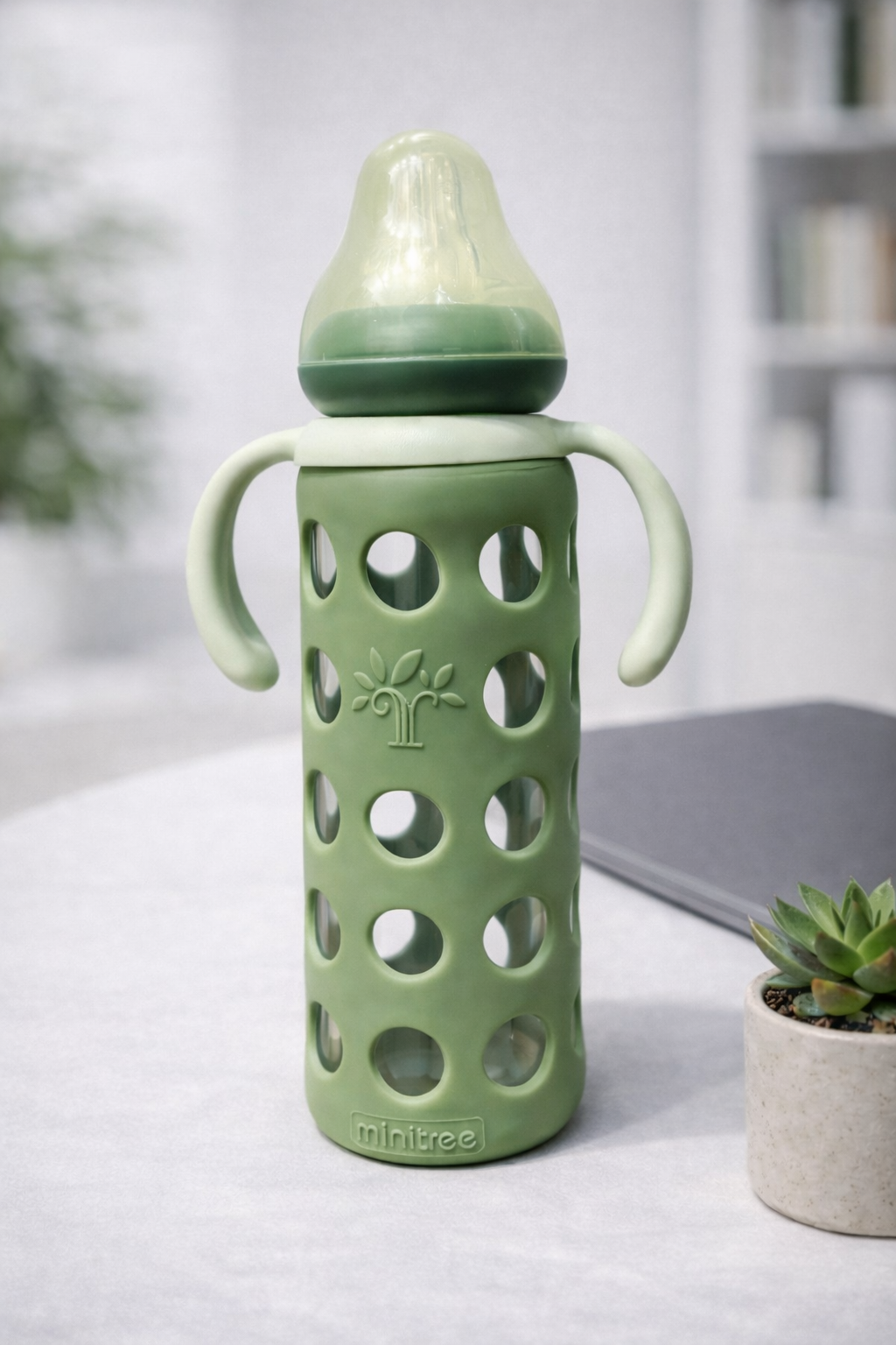 Baby Glass bottle with silicon protective cover - (Green)