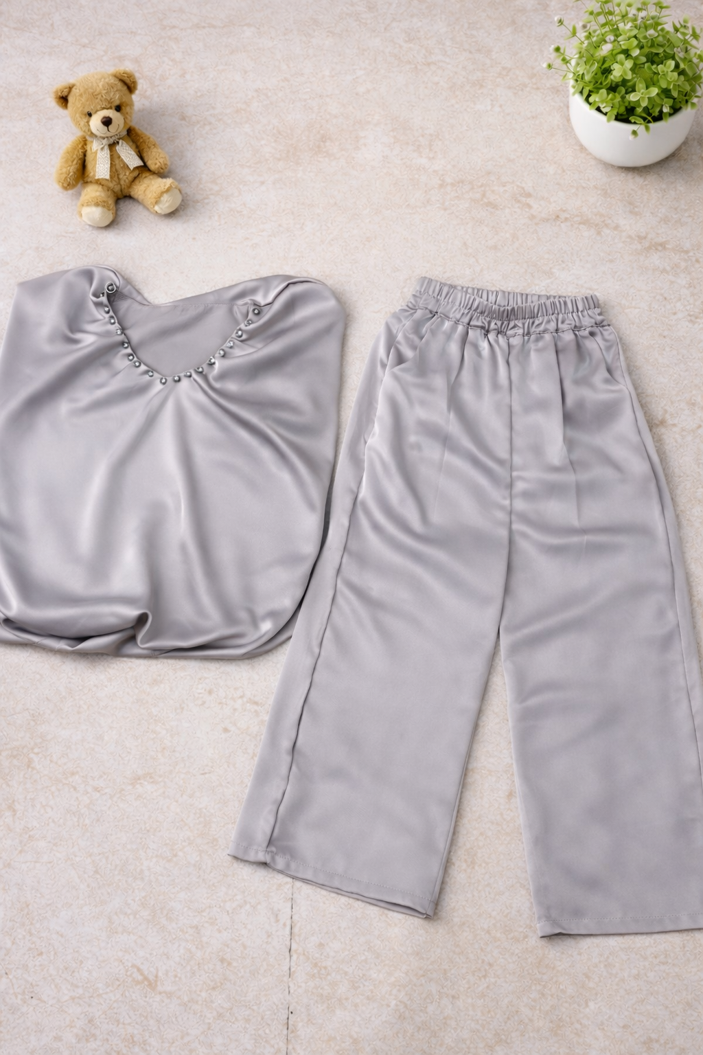 Girls 2 Pieces Lacey Outfit (Silver)