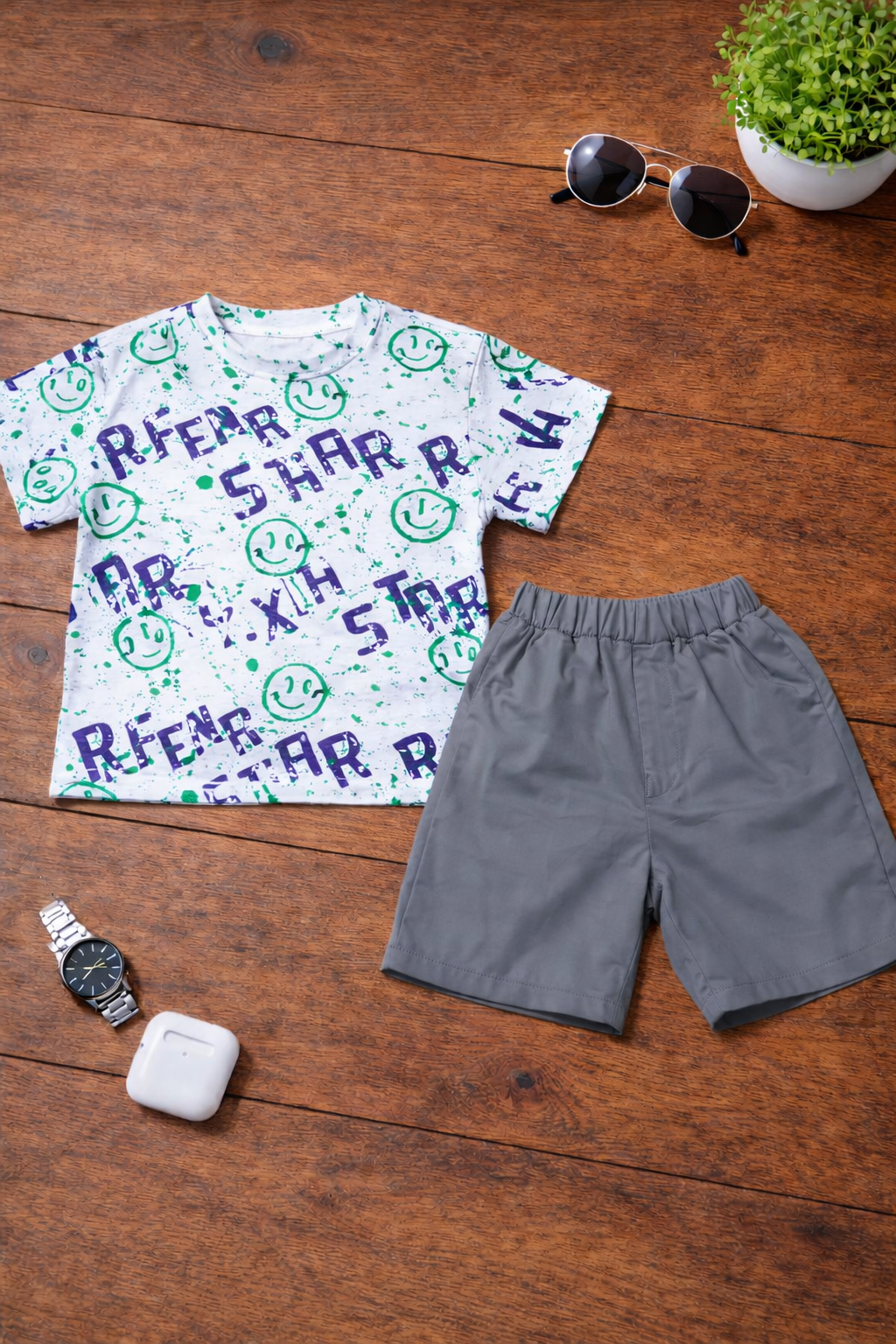 Boys 2 Pcs - Patterned design tee + Grey shorts