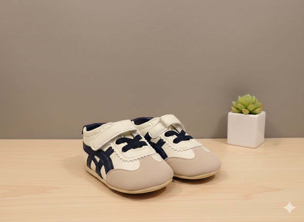 New Born - Boys Asics Shoes