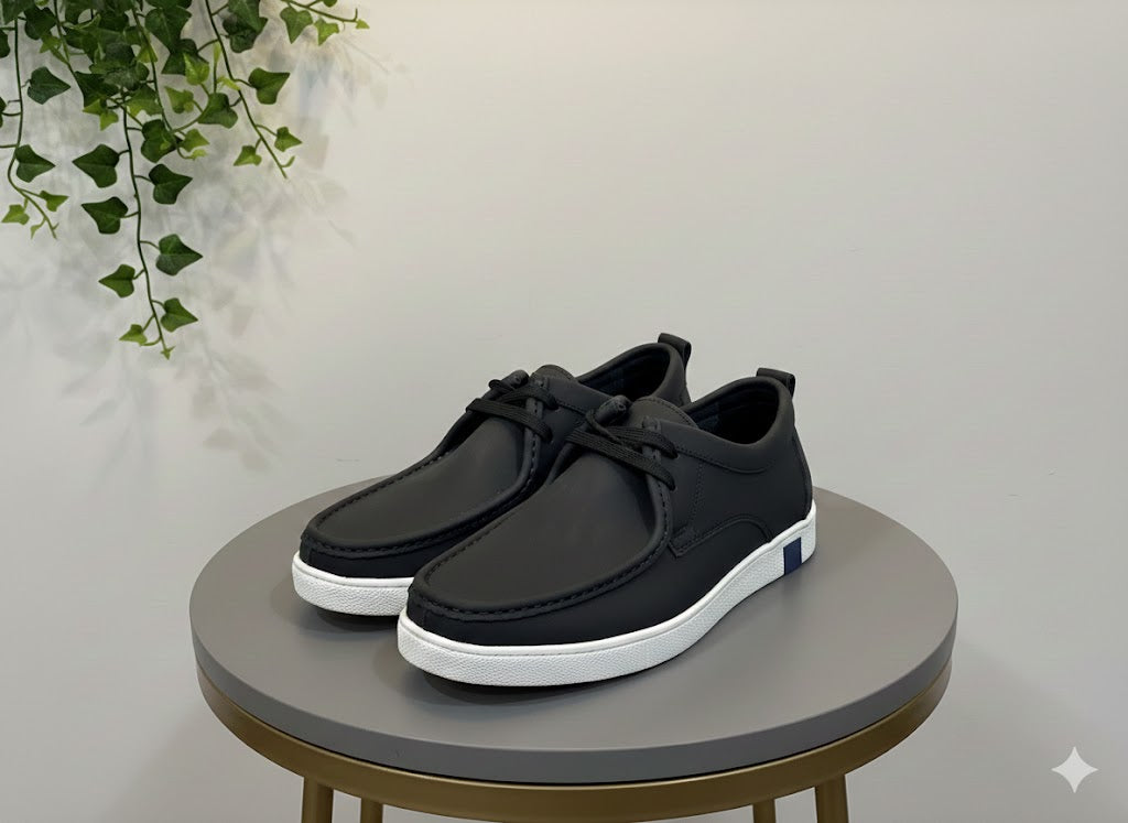 Boys Wallabe (Black)